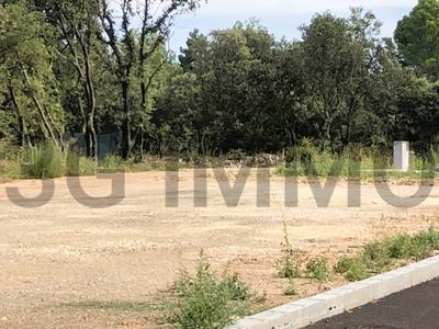 Terrain constructible - 571 m²