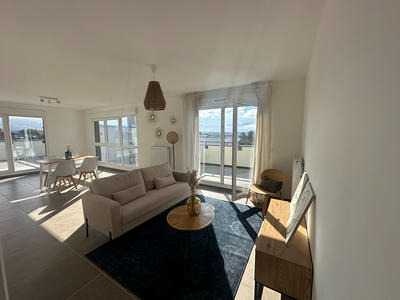 Appartement - 101 m² - 4 pièces