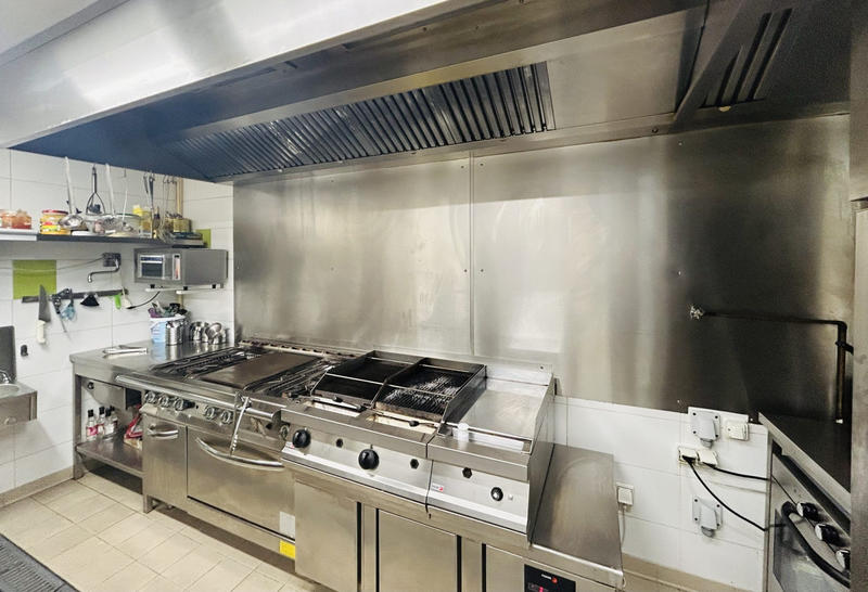 Fonds de commerce - Hôtellerie / Restauration - 100 m²