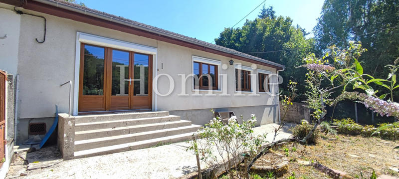 Maison - 90 m² - 6 pièces