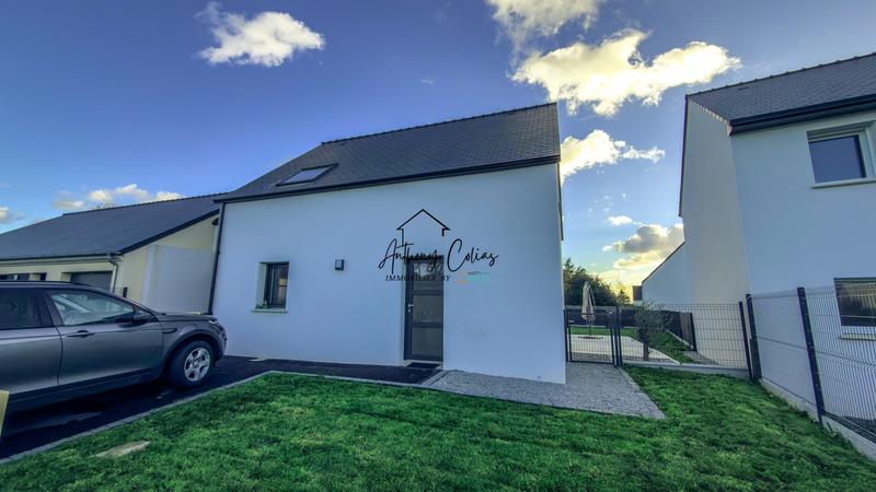 Maison - 92 m² - 5 pièces