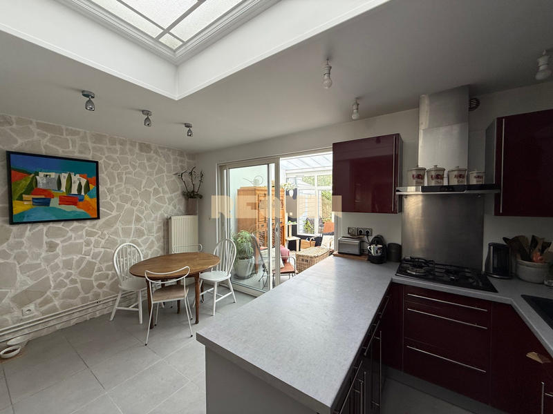 Maison - 112 m² - 5 pièces