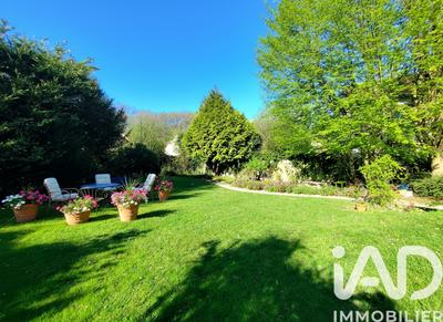 Maison - 146 m² - 7 pièces