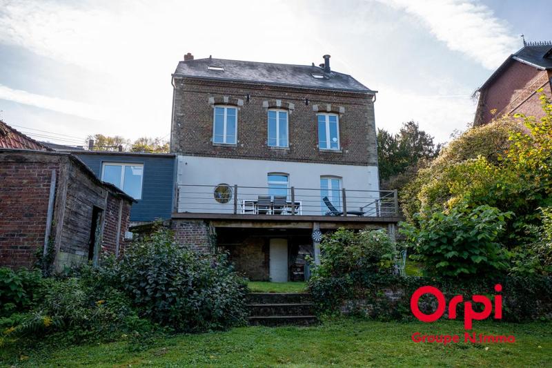 Maison - 159 m² - 7 pièces