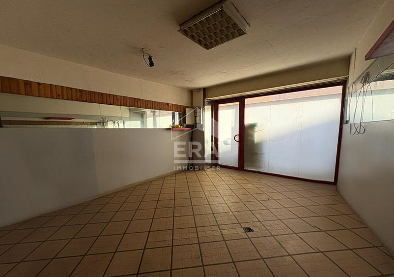 Immeuble - 140 m² - 10 pièces