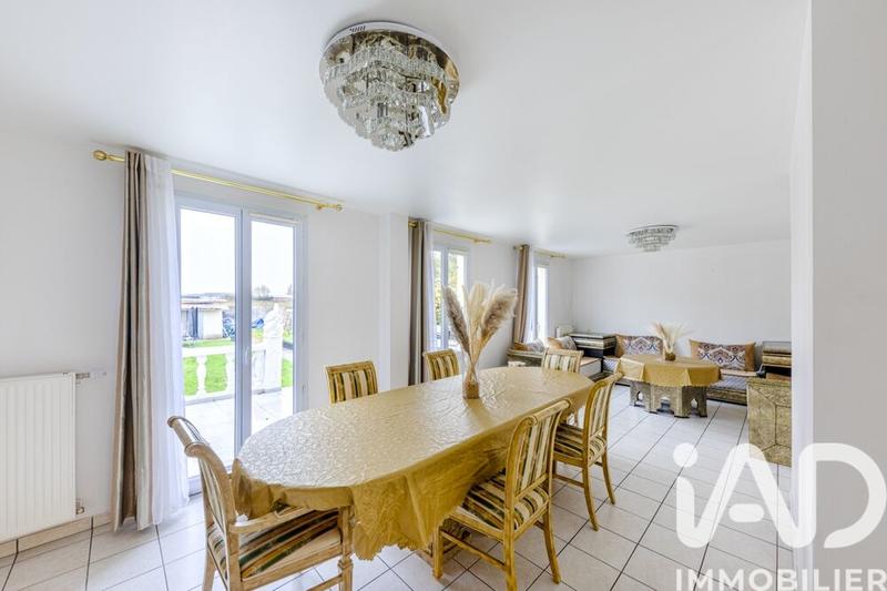 Maison - 125 m² - 7 pièces
