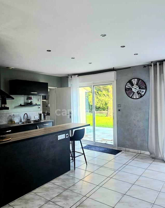 Maison - 156 m² - 6 pièces