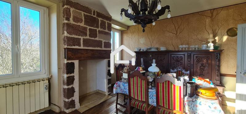 Propriété - 105 m² - 5 pièces