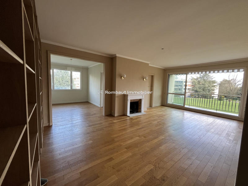 Appartement - 101 m² - 4 pièces