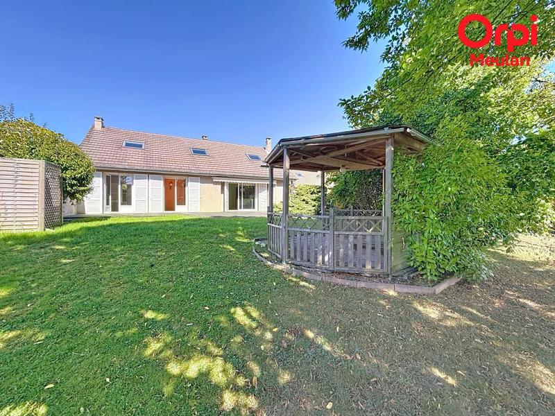 Maison - 143 m² - 8 pièces