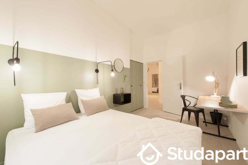 Chambre - 15 m² - 1 pièce