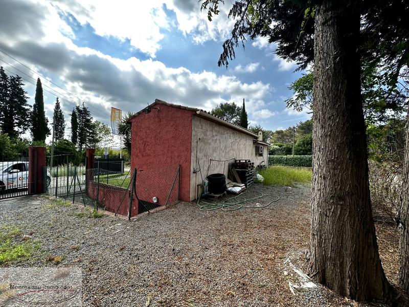 Local d'activités - 74 m² - 3 pièces