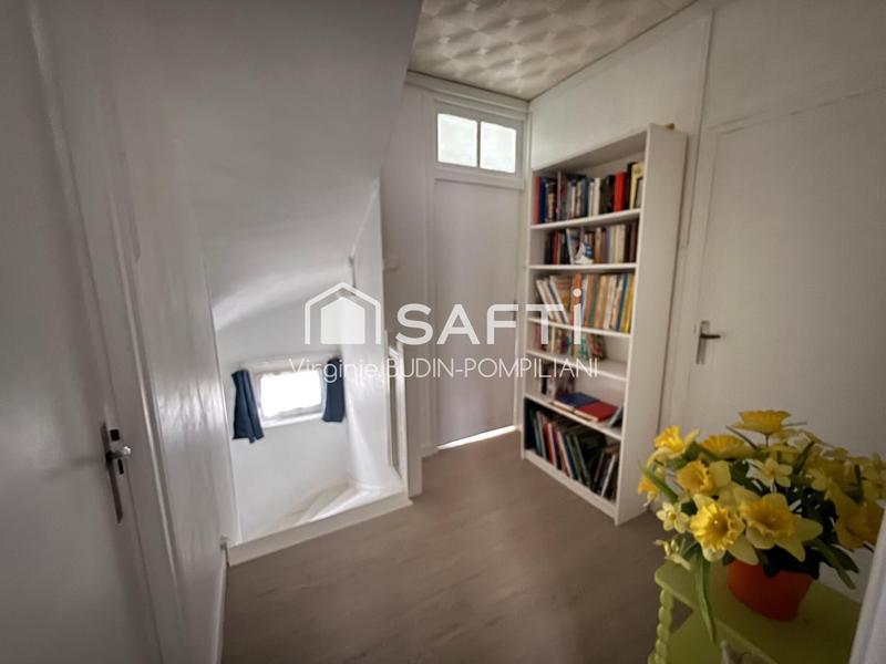 Maison - 96 m² - 5 pièces