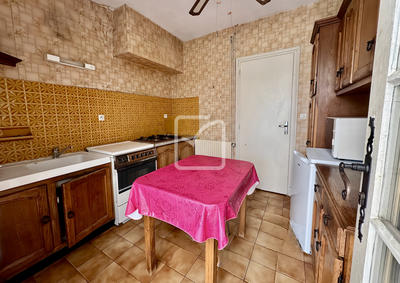 Maison - 84 m² - 5 pièces