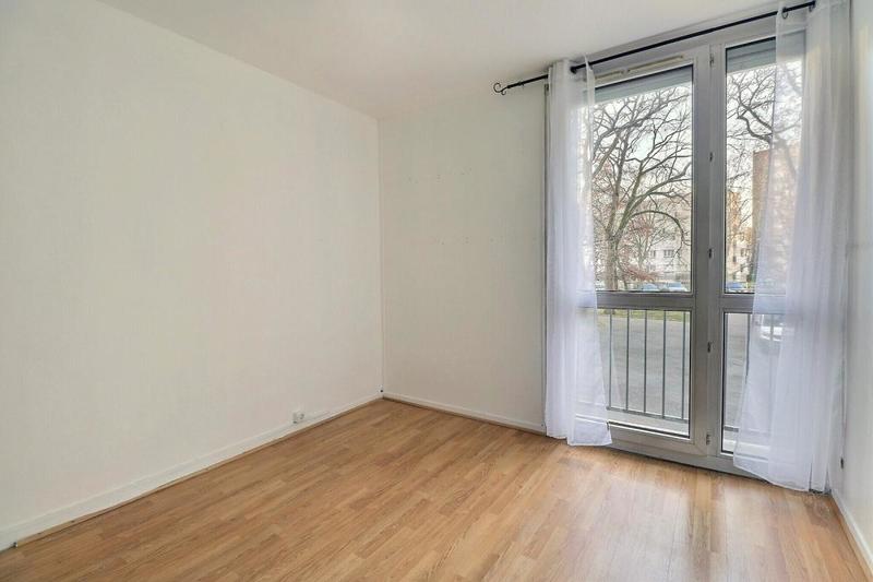 Appartement - 92 m² - 5 pièces