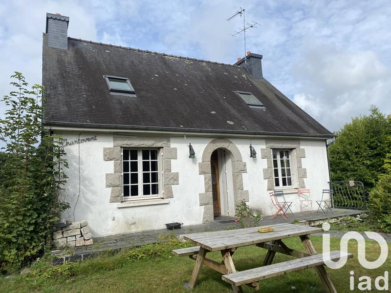 Maison - 99 m² - 5 pièces