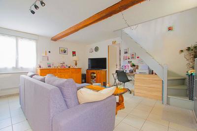 Maison - 97 m² - 3 pièces