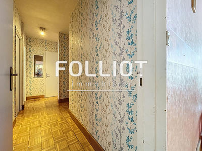 Appartement - 99 m² - 6 pièces