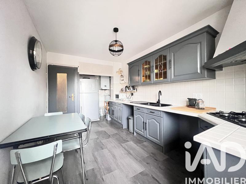 Appartement - 82 m² - 3 pièces