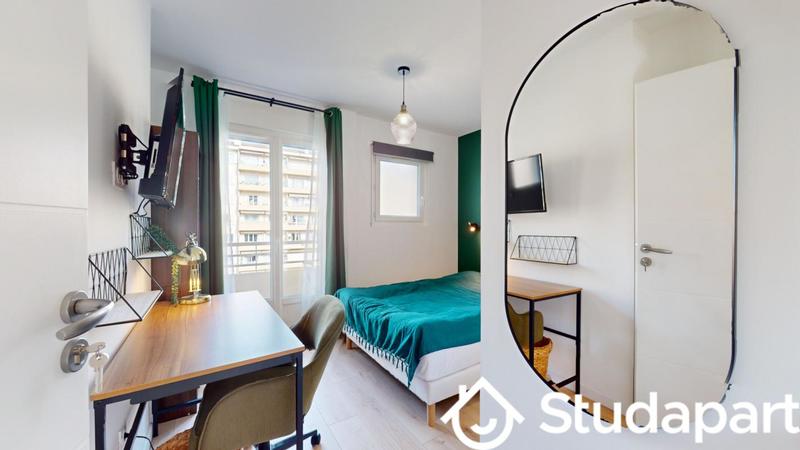 Chambre - 11 m² - 1 pièce