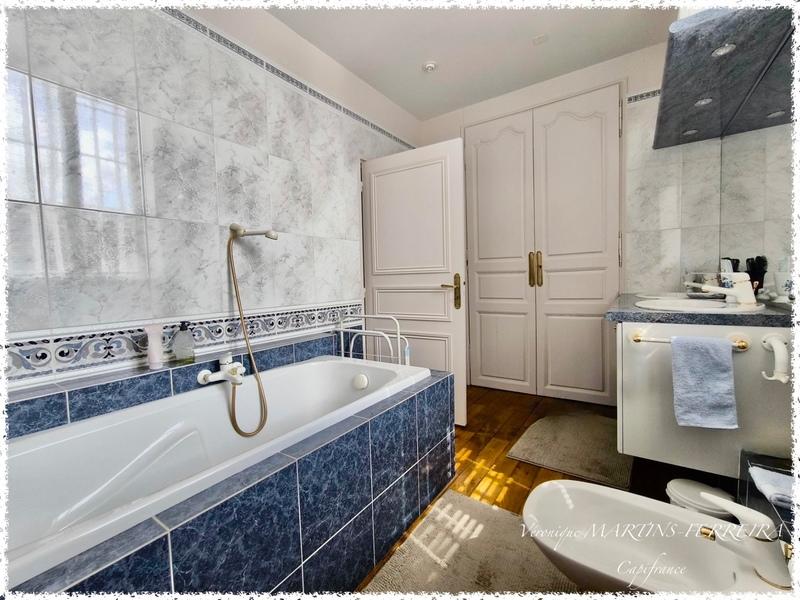 Maison - 145 m² - 5 pièces