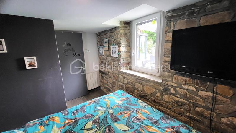 Maison en pierre - 147 m² - 7 pièces