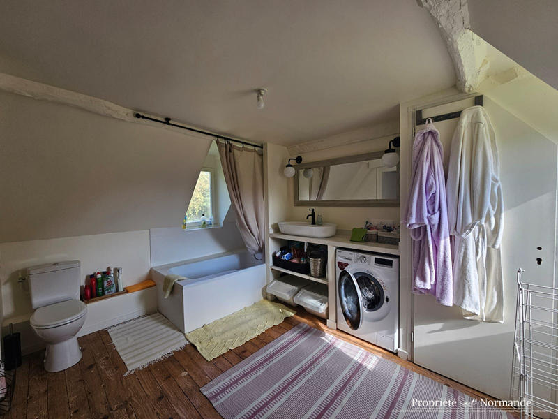 Maison - 156 m² - 8 pièces