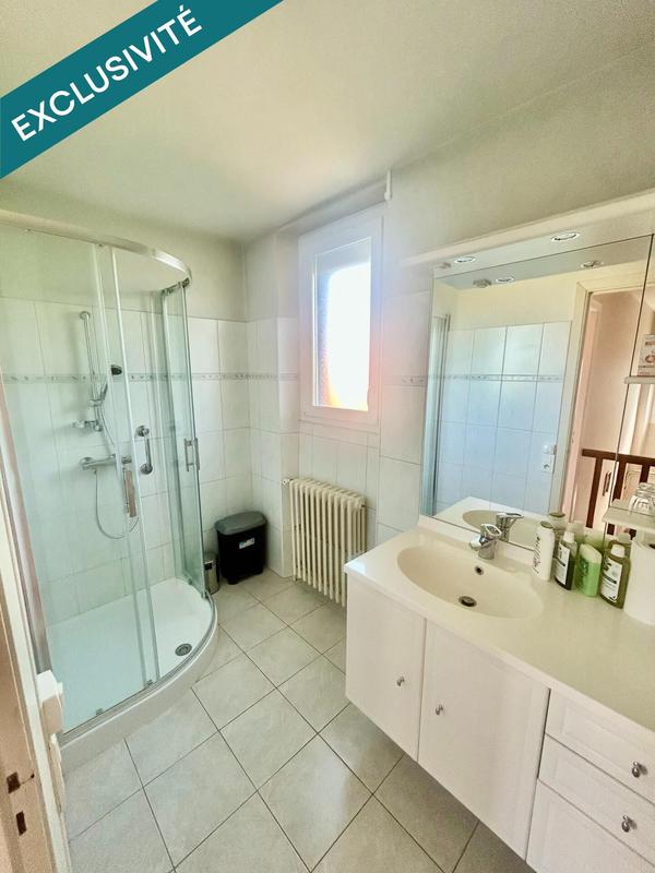 Maison - 85 m² - 5 pièces