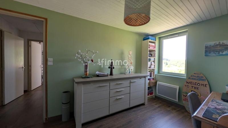 Maison - 134 m² - 4 pièces