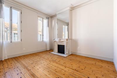 Maison - 182 m² - 8 pièces