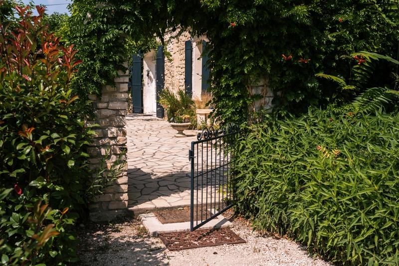 Maison - 329 m² - 11 pièces