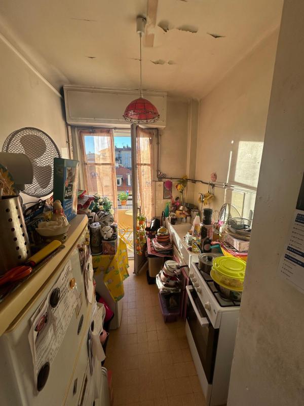 Studio - 30 m² - 1 pièce