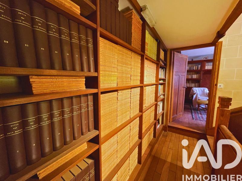 Maison - 187 m² - 10 pièces