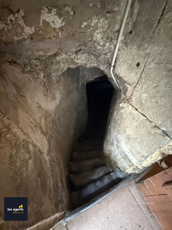 Maison - 245 m² - 7 pièces