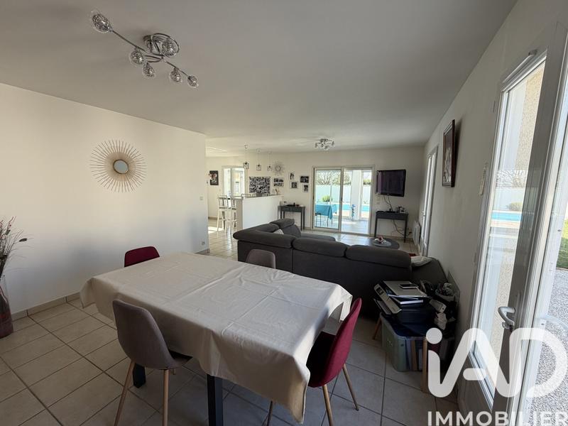 Maison - 137 m² - 5 pièces