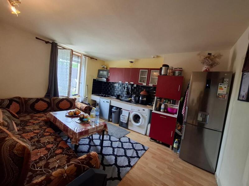 Maison - 210 m² - 7 pièces