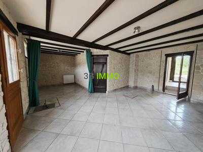 Maison - 217 m² - 8 pièces