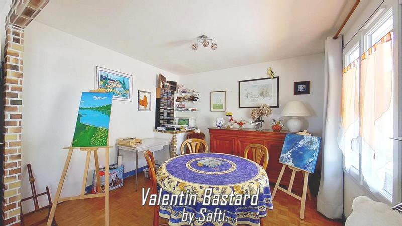 Maison - 90 m² - 6 pièces