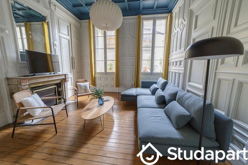 Chambre - 27 m² - 1 pièce