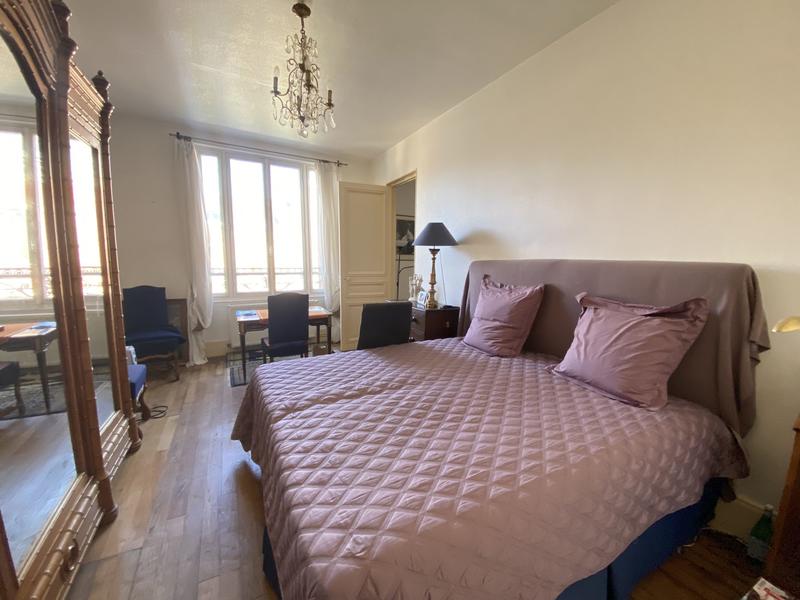 Maison - 193 m² - 16 pièces