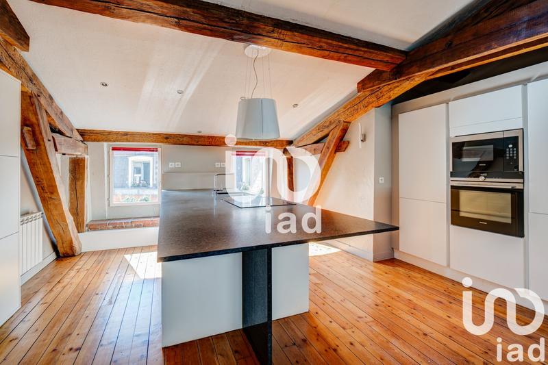 Loft - 167 m² - 4 pièces
