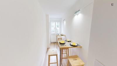 Chambre - 10 m² - 5 pièces