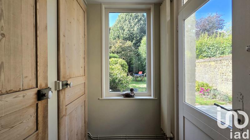 Maison - 255 m² - 10 pièces