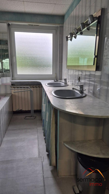 Maison - 106 m² - 4 pièces