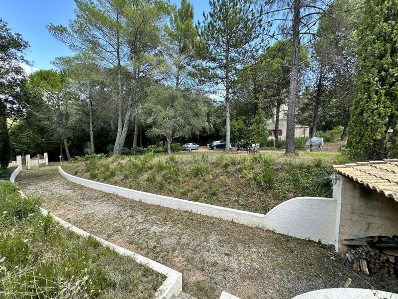 Maison - 195 m² - 7 pièces