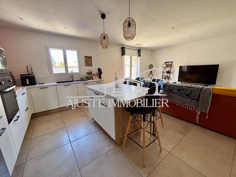 Maison - 143 m² - 7 pièces