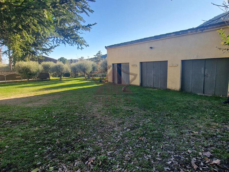 Maison provençale - 170 m² - 7 pièces