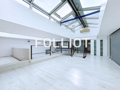 Appartement - 200 m² - 6 pièces