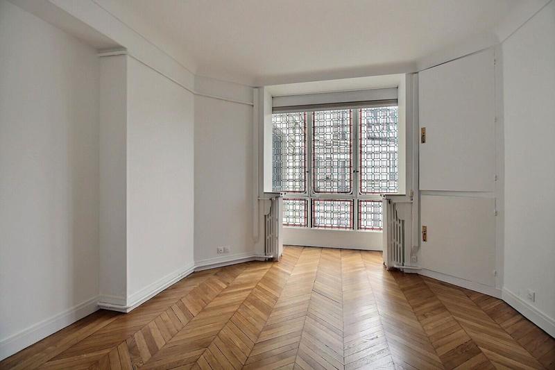 Appartement - 150 m² - 5 pièces