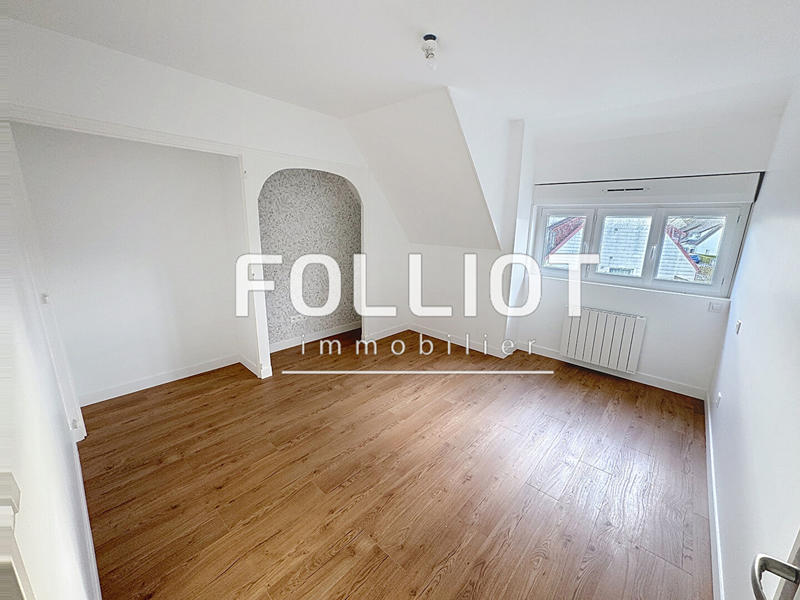 Maison - 106 m² - 6 pièces